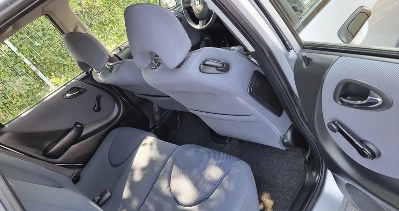 Honda Jazz cena 7900 przebieg: 211000, rok produkcji 2004 z Warszawa małe 407